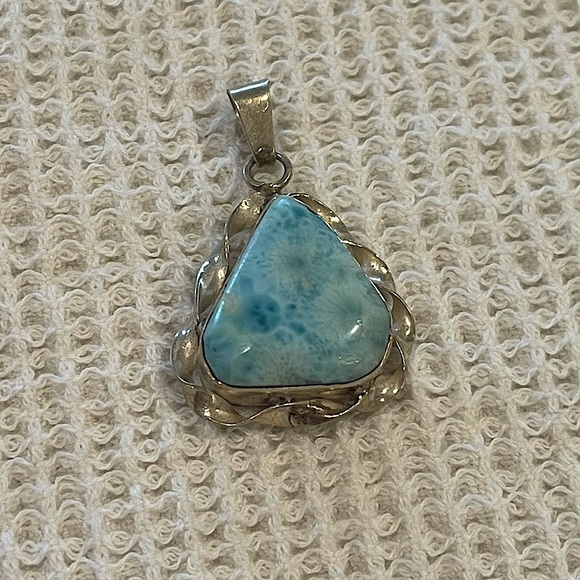 Huge Handmade Larimar Stone Set in 925 From Grand Turk Island Necklace Pendant - Picture 4 of 7